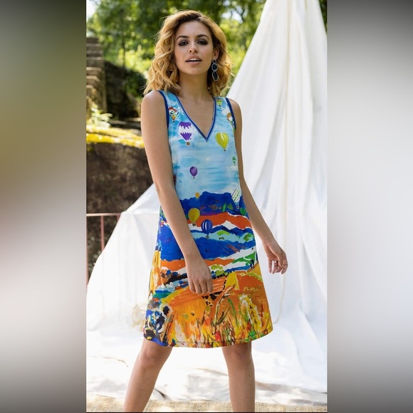 NWT Maloka Dress Hot Air Balloon Art capped sleeve outlined vneck fit & flare - Picture 3 of 16